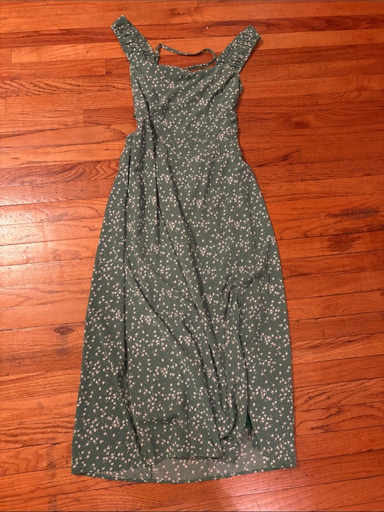 Lush Dresses & Skirts - Lush Green Floral Maxi Dress with White Blossom Print